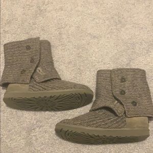 Classic Cardy gray Uggs